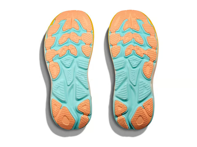 HOKA Clifton 10