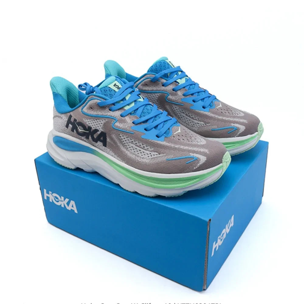 HOKA Clifton 10